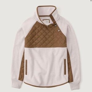 NWT Abercrombie & Fitch Women’s Fleece Jacket Size XL